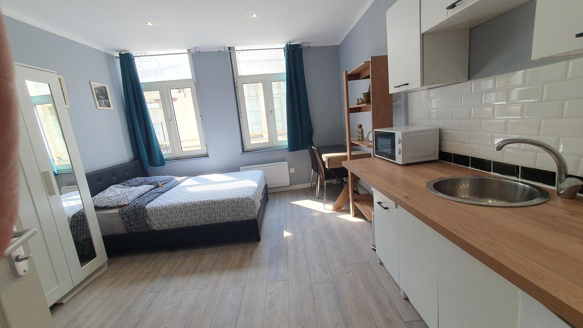 Appartement Hypercentre فالنسيان المظهر الخارجي الصورة