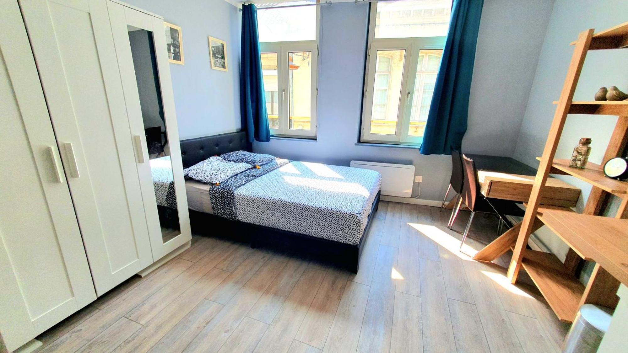 Appartement Hypercentre فالنسيان المظهر الخارجي الصورة